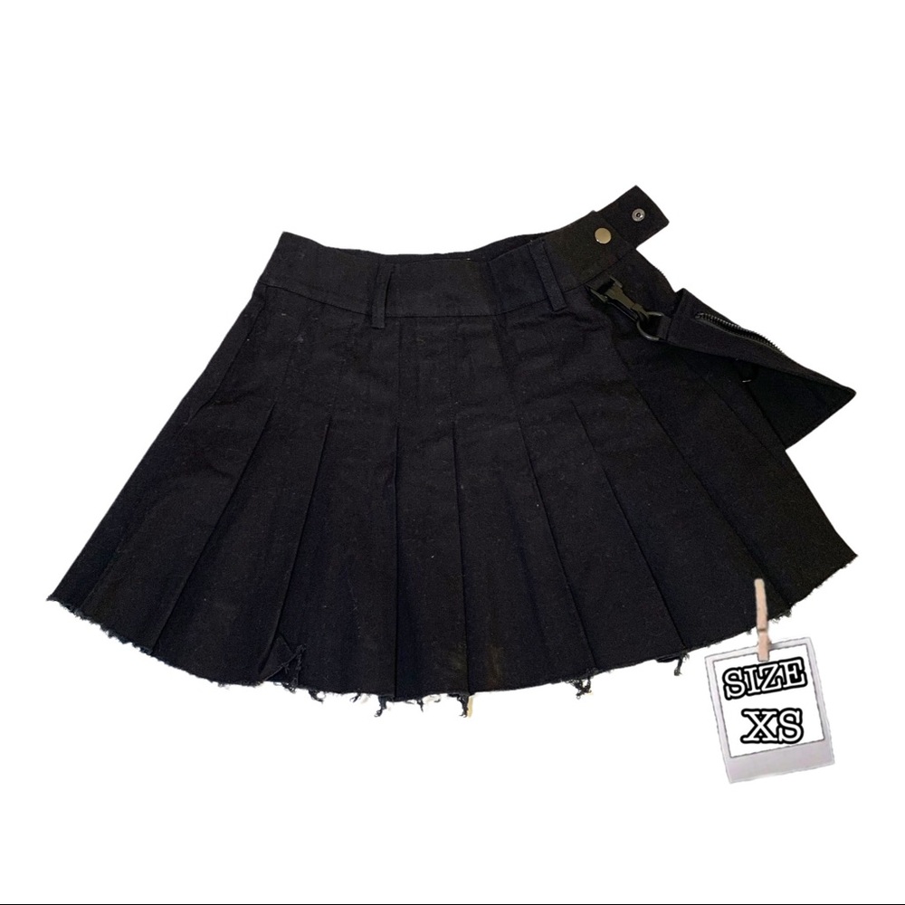 Dollskill Cargo Skirt